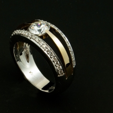 14ktt diamond ring with 1ct center