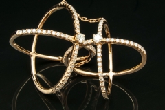 crisscross diamond finger ring