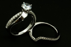 14kw diamond wedding set